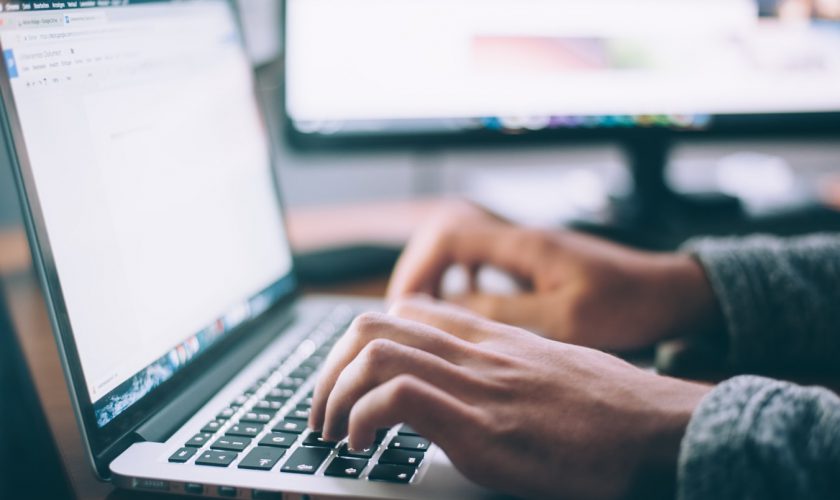 cyber-monday-e-commerce-contro-con-amazon
