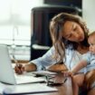 mamma al lavoro